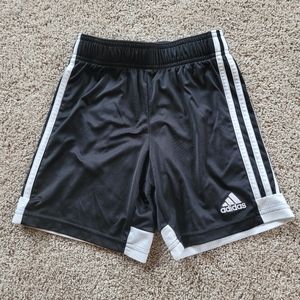 Adidas Youth Climalite Shorts Small (9-10)